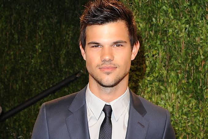 Taylor Lautner